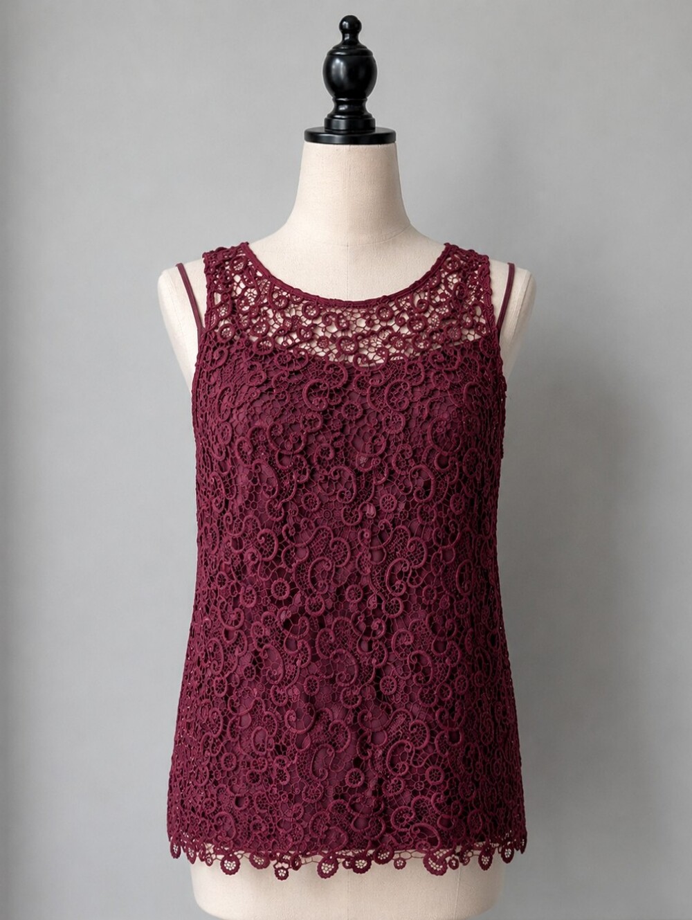 White House Black Market Crochet Lace Sleeveless Top with Tank - Maroon L NWT